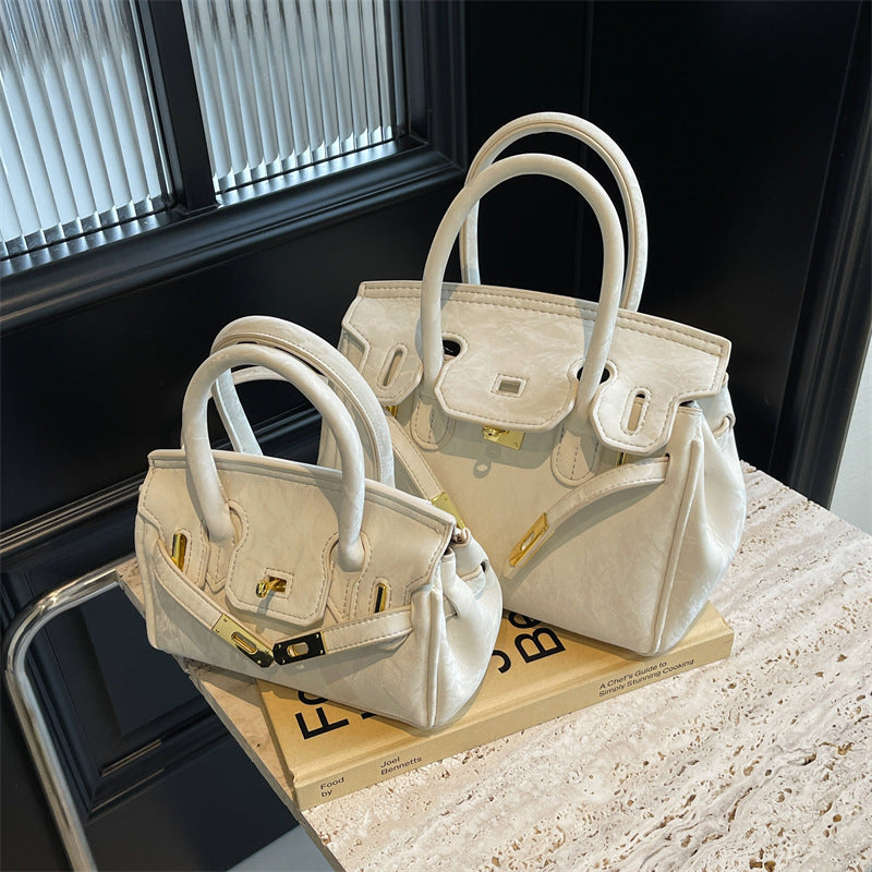 Retro Fashion Portable Large Capacity Bag Ladies
