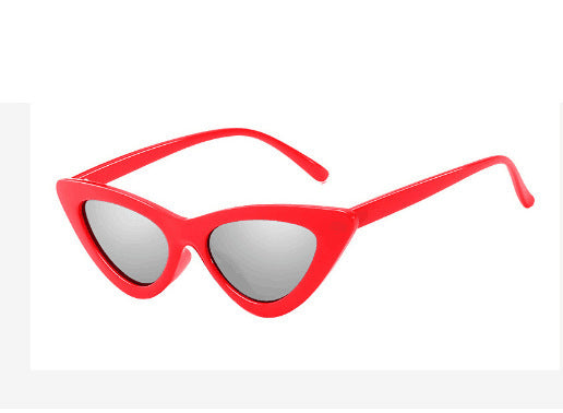 Retro Triangle Cat Eye Net Red Sunglasses