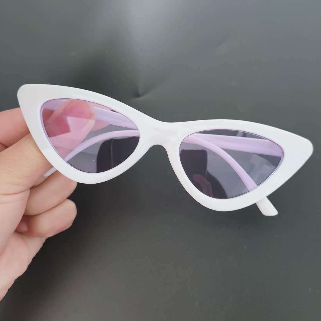 Retro Triangle Cat Eye Net Red Sunglasses