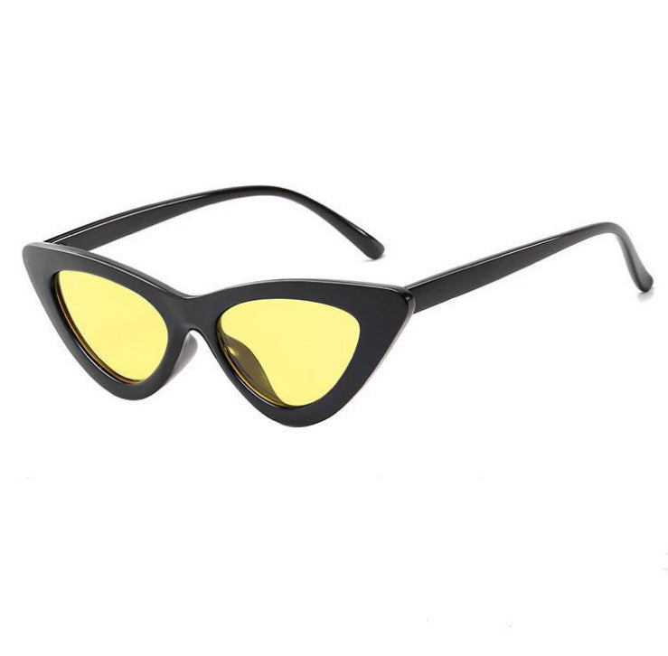 Retro Triangle Cat Eye Net Red Sunglasses