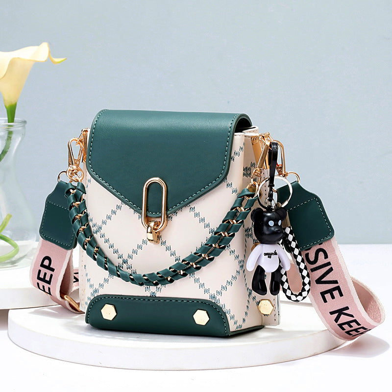 Summer Women's Chain Bucket Bag