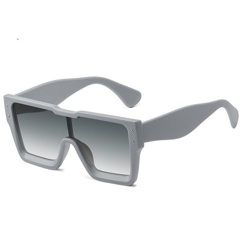 European And American Large-frame One-piece Fashion Ladies With Square-frame Sunglasses