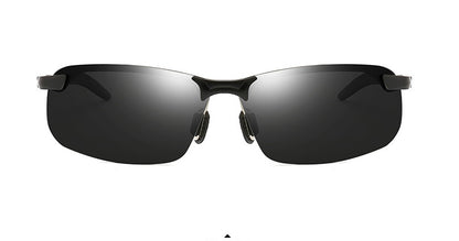 Polarising color-changing sunglasses