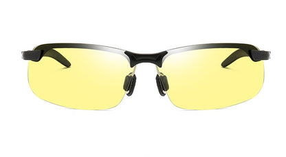 Polarising color-changing sunglasses
